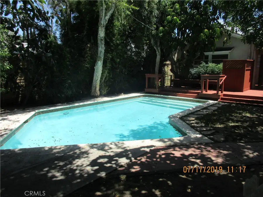 8813 Nestle, Northridge, CA 91325 - #2