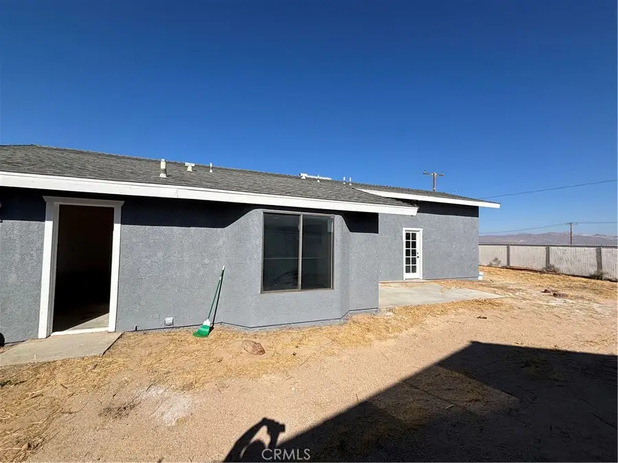 10611 Garibaldi, California City, CA 93505 - #2
