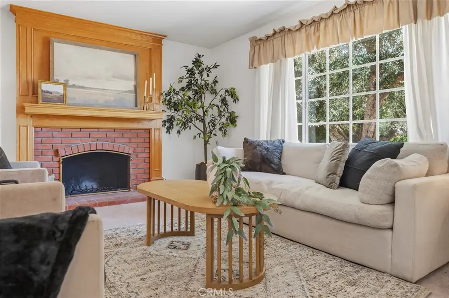 10741 Brookfield Road, Chatsworth, CA 91311 - #3