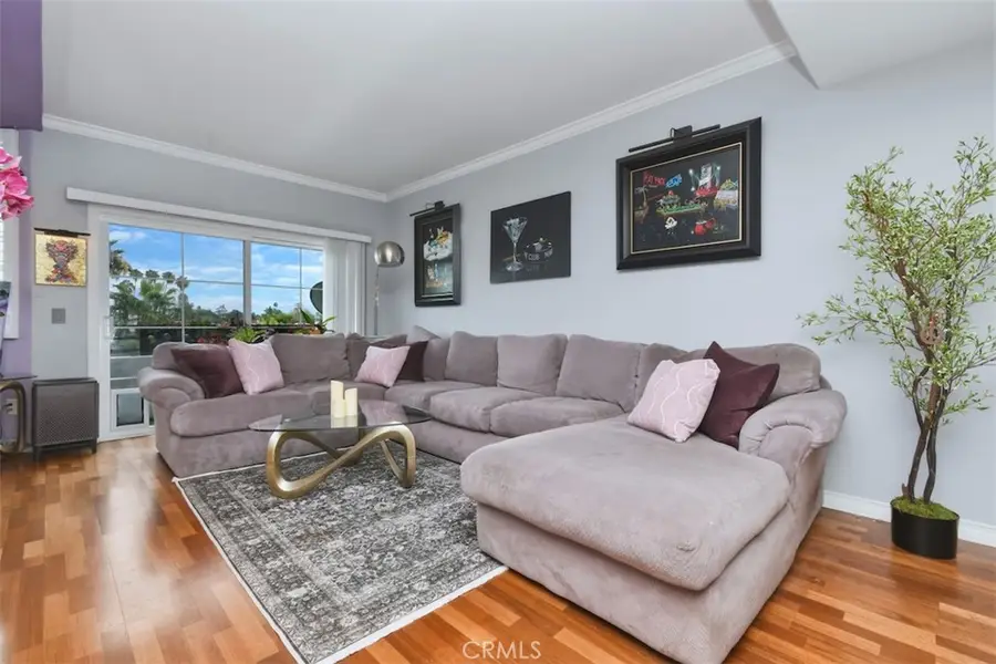 4455 Hazeltine #208, Sherman Oaks, CA 91423 - #3