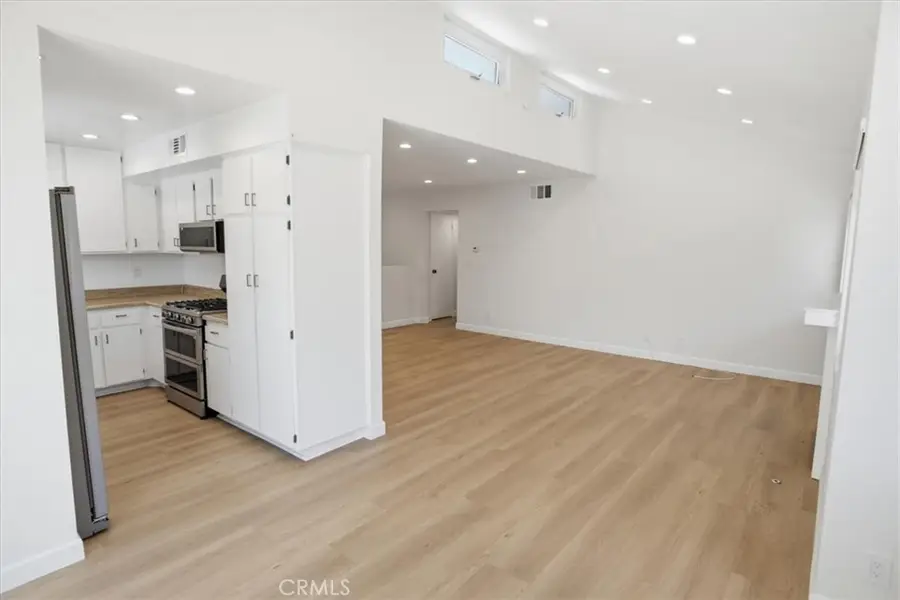 10566 Sunland #7, Sunland, CA 91040 - #3