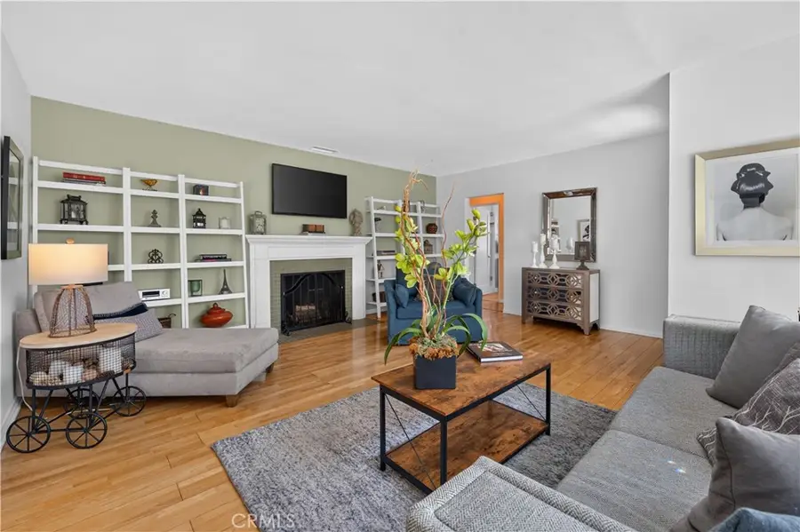 1426 N Buena Vista, Burbank, CA 91505 - #2