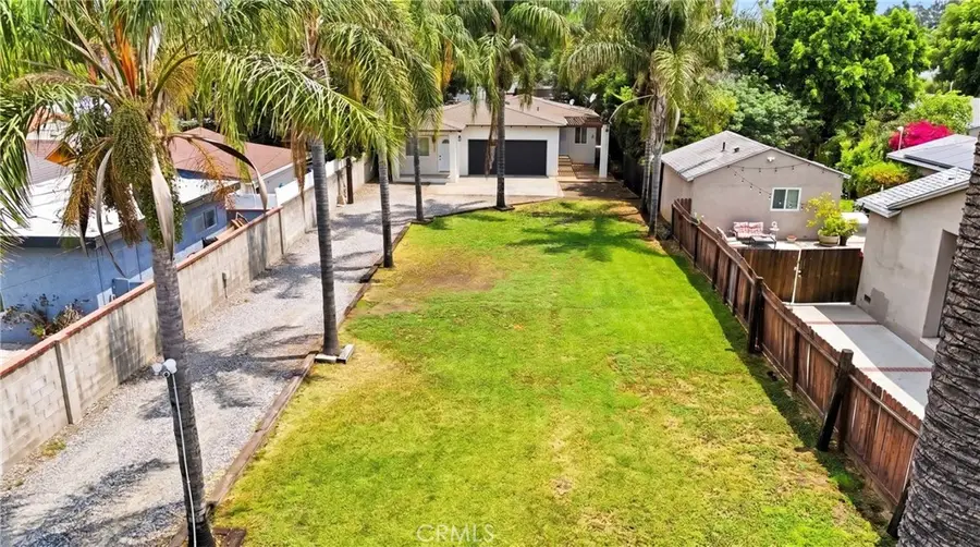 7015 Amigo, Reseda, CA 91335 - #2