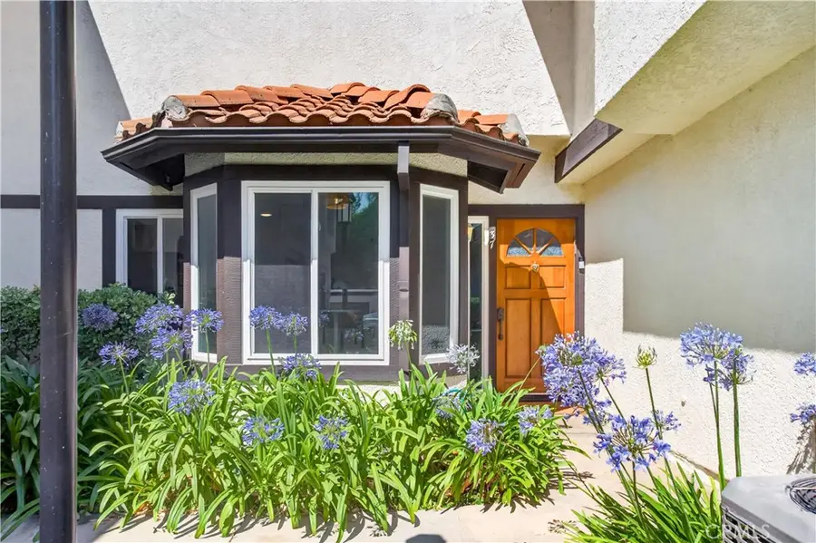5612 Las Virgenes, Calabasas, CA 91302 - #3