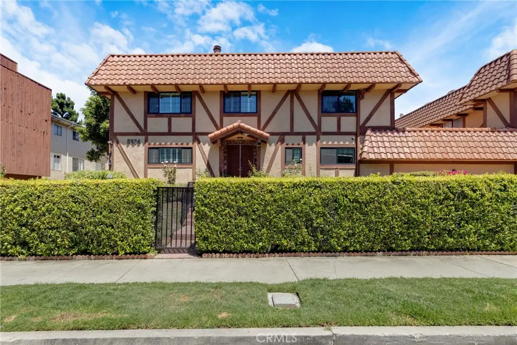 5834 Etiwanda Avenue #7, Tarzana, CA 91356 - #1