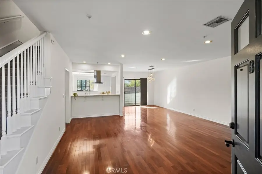 2615 Hermosa Avenue #B, Montrose, CA 91020 - #2