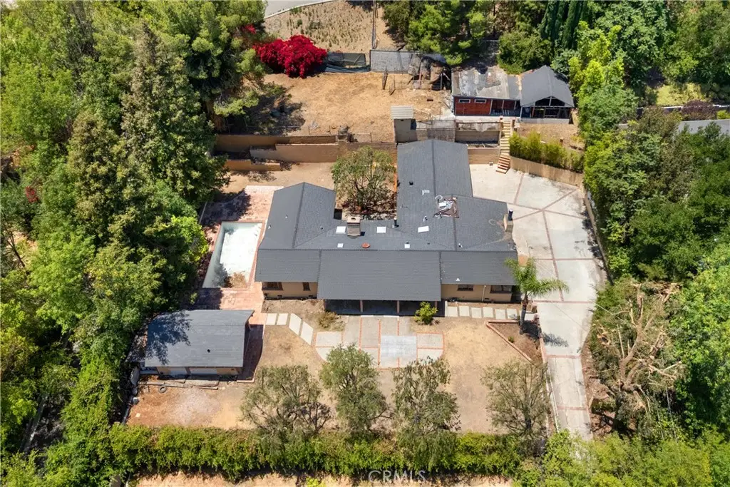5403 Shirley Avenue, Tarzana, CA 91356 - #1