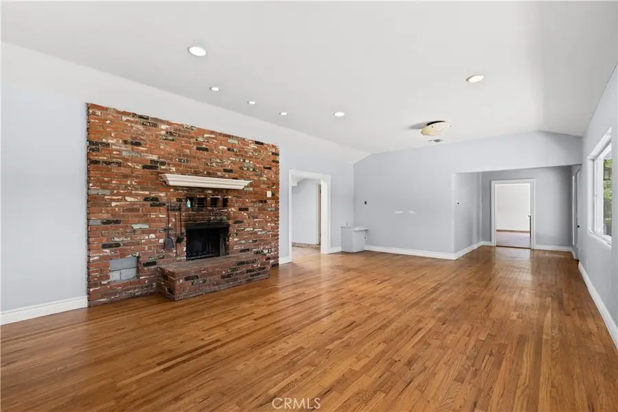 5403 Shirley Avenue, Tarzana, CA 91356 - #3