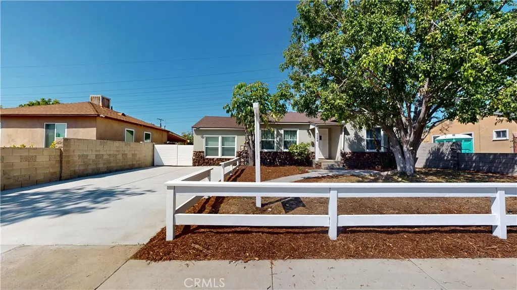 7827 Rhodes, North Hollywood, CA 91605 - #1