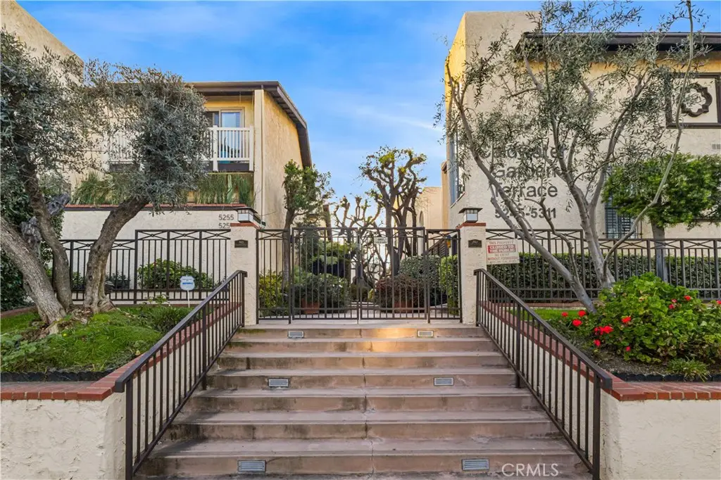 5255 Coldwater Canyon #E, Sherman Oaks, CA 91401 - #1