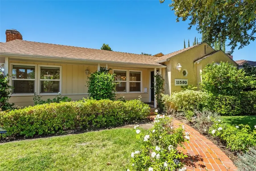 11580 Blix Street, North Hollywood, CA 91602 - #2