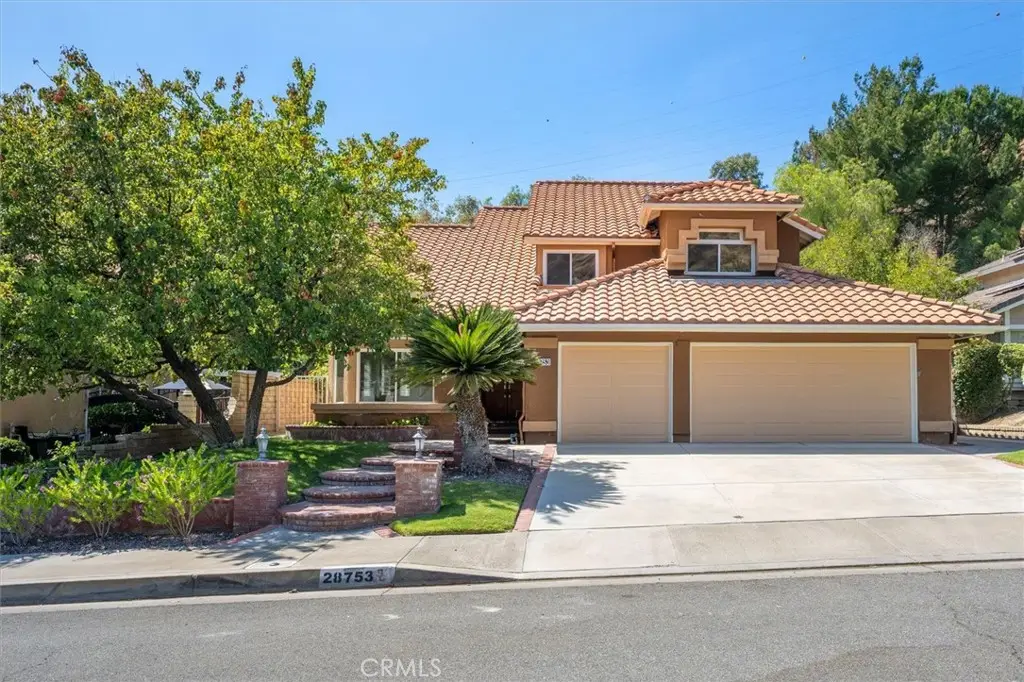 28753 Kathleen, Saugus, CA 91390 - #1