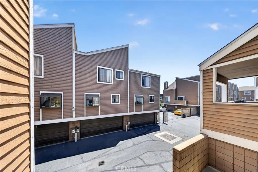 15125 Nordhoff #20, North Hills, CA 91343 - #2