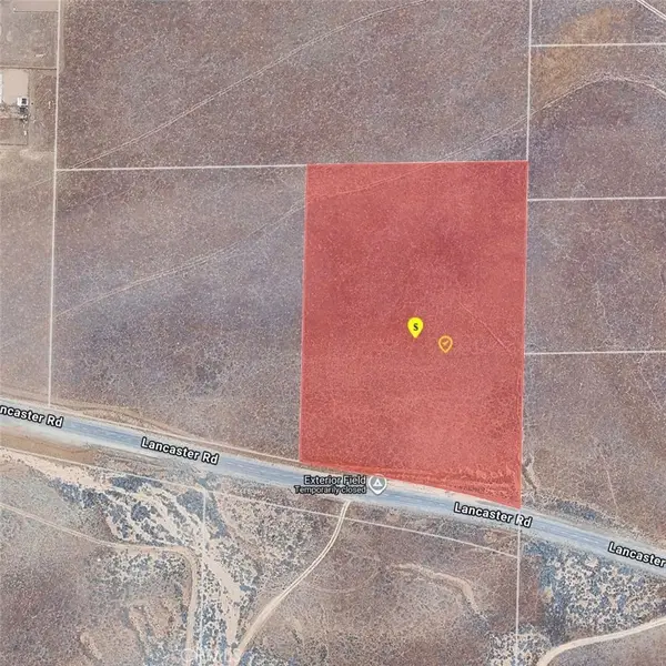 14 W Lancaster Road, Lancaster, CA 93536