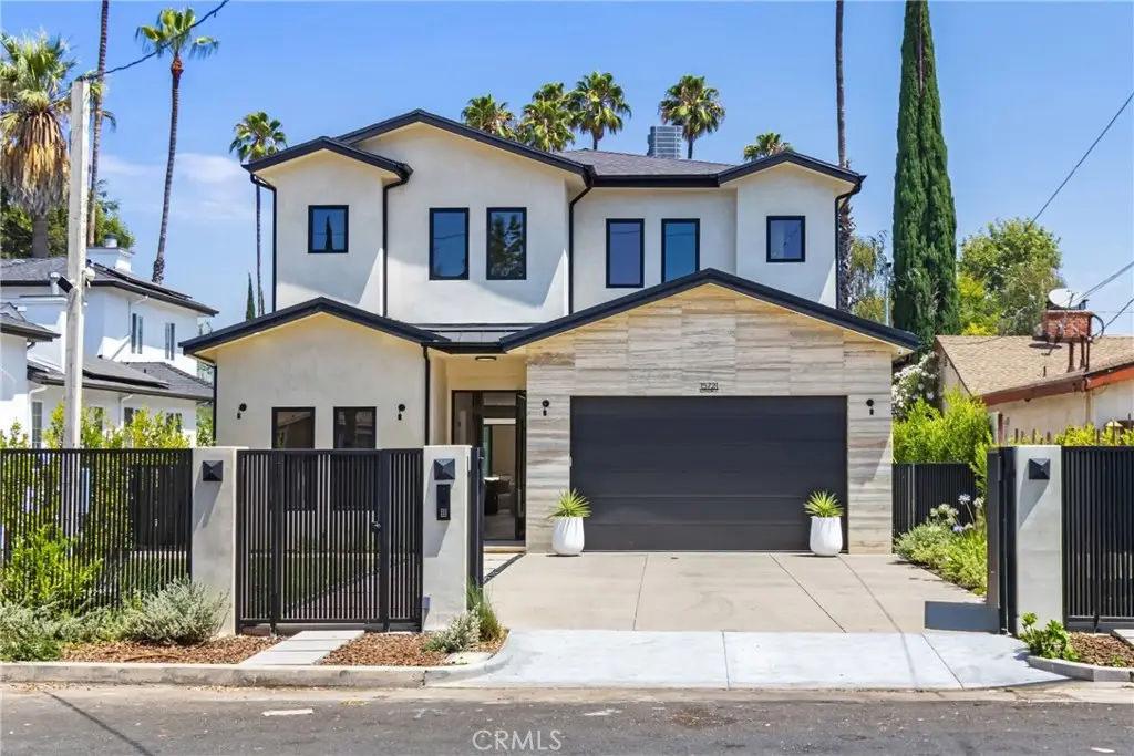 15721 Addison, Encino, CA 91436 - #1