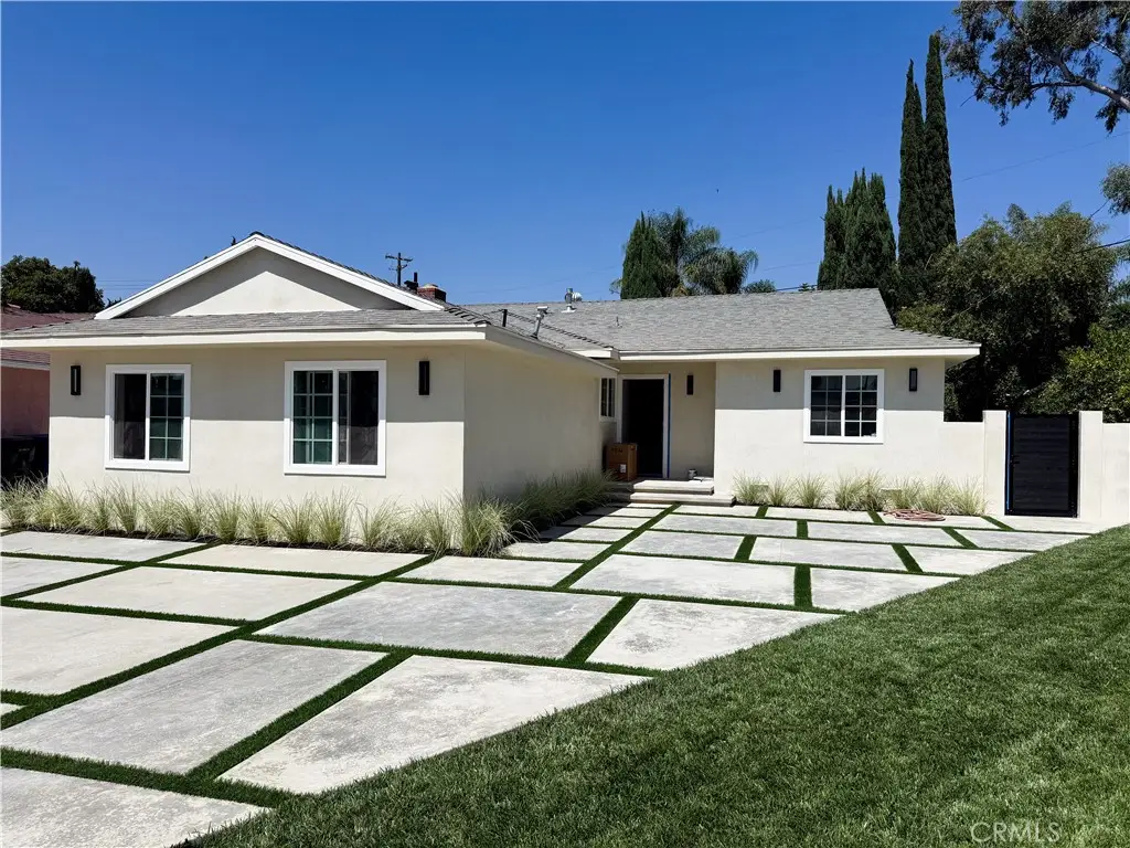 13131 Crewe, North Hollywood, CA 91605 - #1