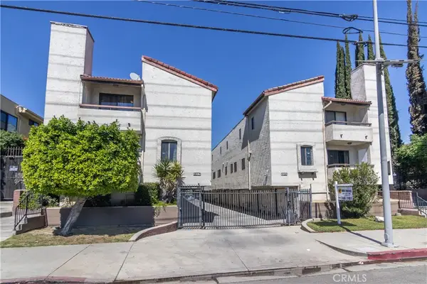 13203 Vanowen Street #8, North Hollywood, CA 91605