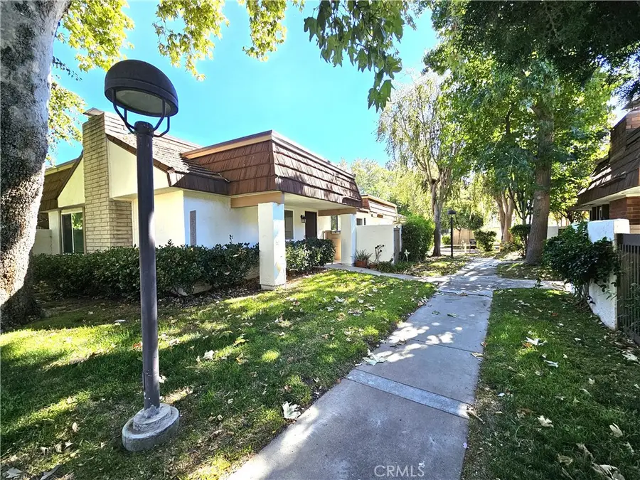22153 James Alan Circle, Chatsworth, CA 91311 - #2