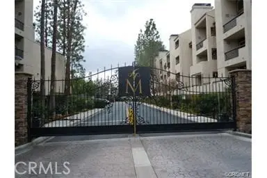 5545 Canoga Avenue, Woodland Hills, CA 91367 - #2