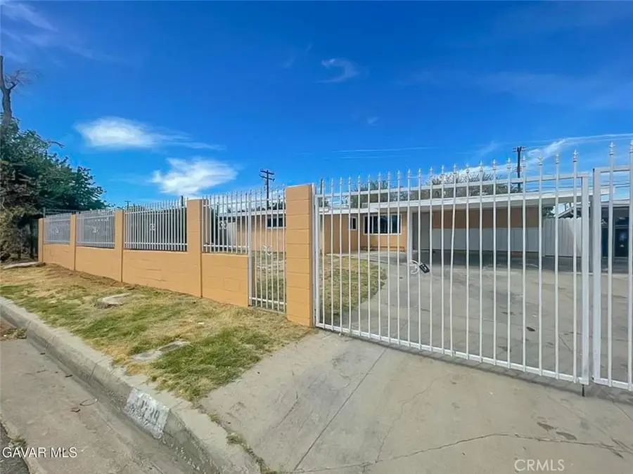 44739 3rd Street E, Lancaster, CA 93535 - #2