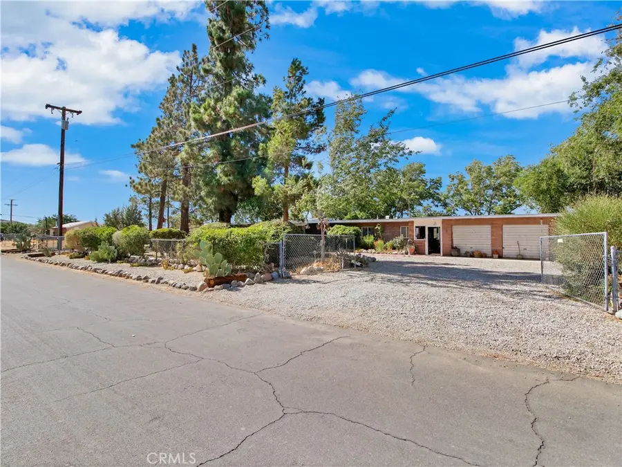 13127 E Avenue W11, Pearblossom, CA 93553 - #2