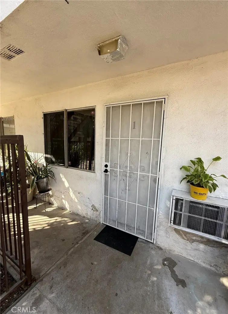 13040 Dronfield Ave #1, Sylmar, CA 91342 - #1