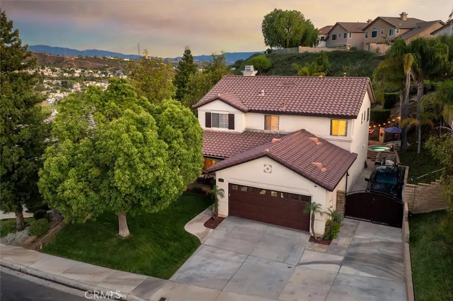 29053 Raintree, Saugus, CA 91390 - #3