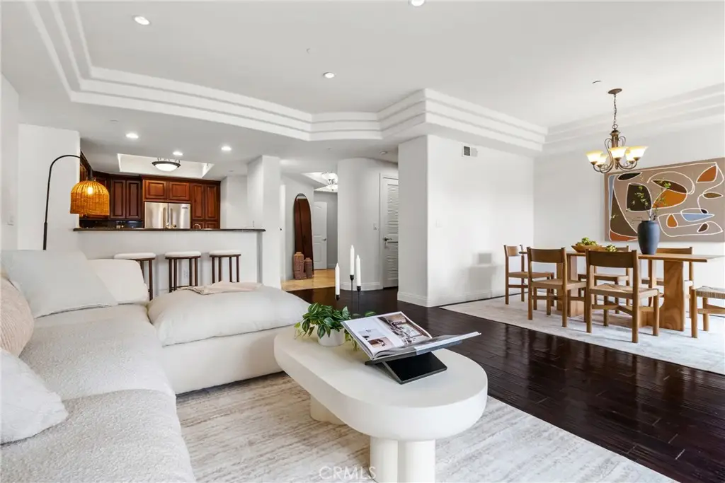 12044 Hoffman #303, Studio City, CA 91604 - #1