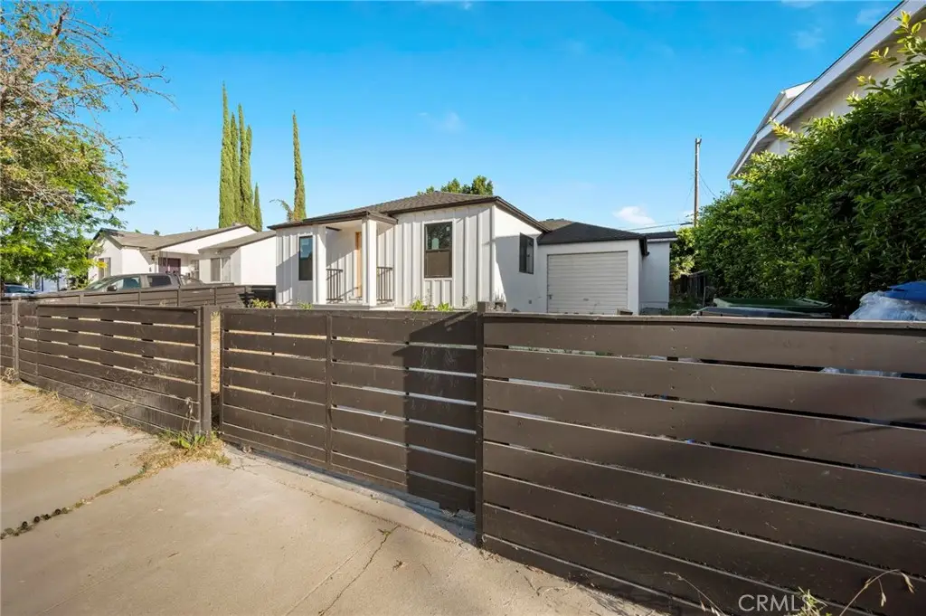 17446 Tiara Street, Encino, CA 91316 - #1