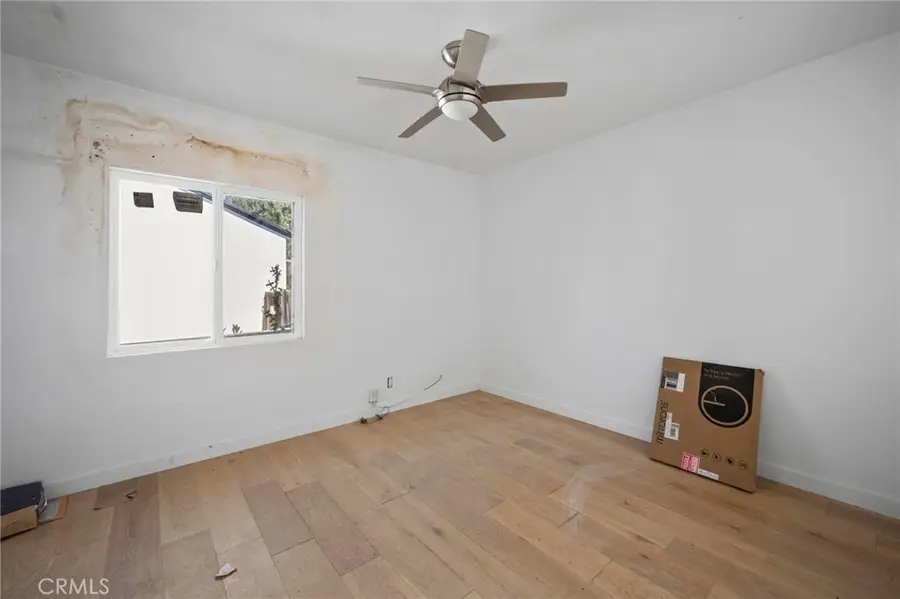 17446 Tiara Street, Encino, CA 91316 - #3