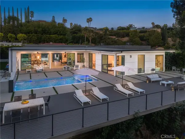 17977 Medley Drive, Encino, CA 91316
