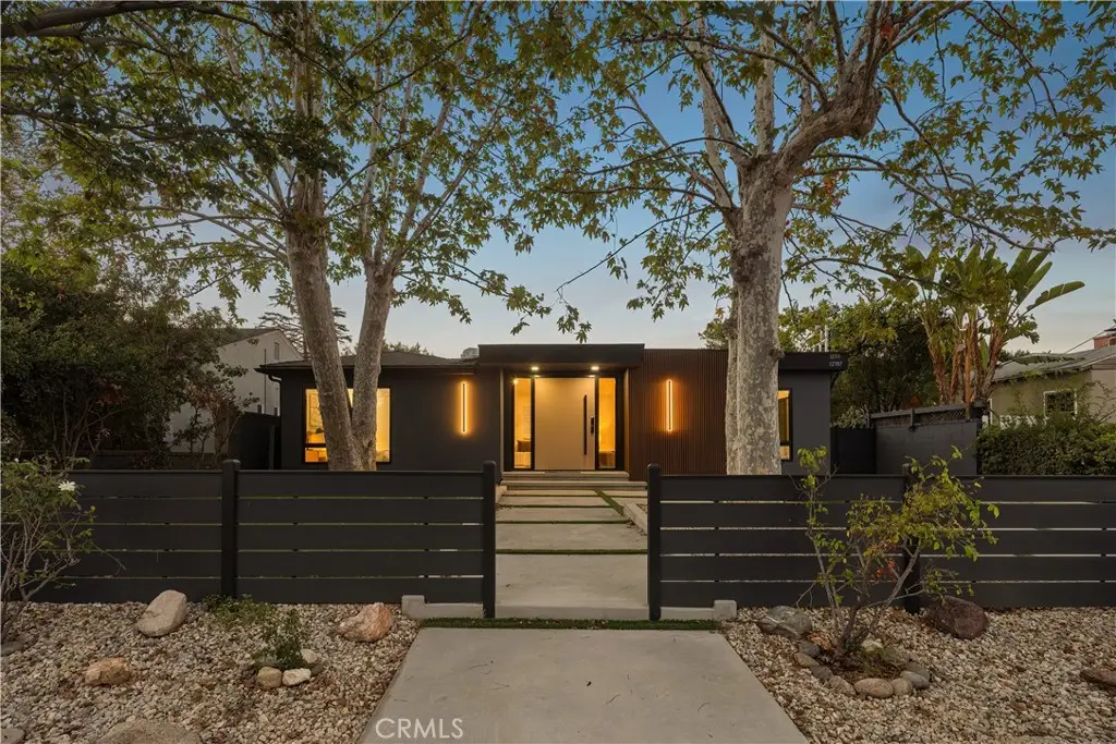 12311 Hartsook Street, Valley Village, CA 91607 - #1