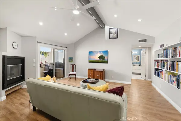 19400 Wyandotte #19, Reseda, CA 91335