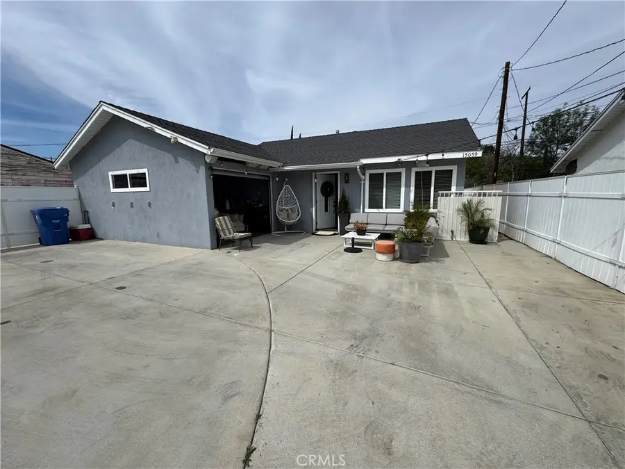 15057 Paddock, San Fernando Valley, CA 91342 - #3