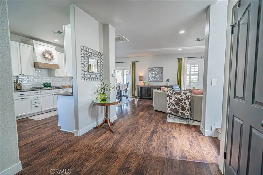 28235 Springvale Lane, Castaic, CA 91384 - #2