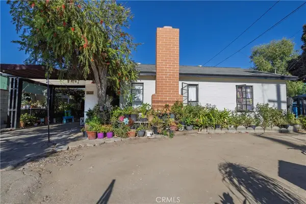 6832 Bellaire Avenue, North Hollywood, CA 91605