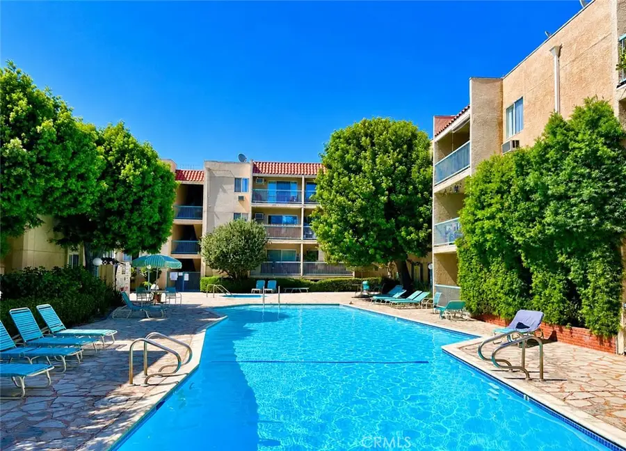 18307 Burbank Boulevard #131, Tarzana, CA 91356 - #3