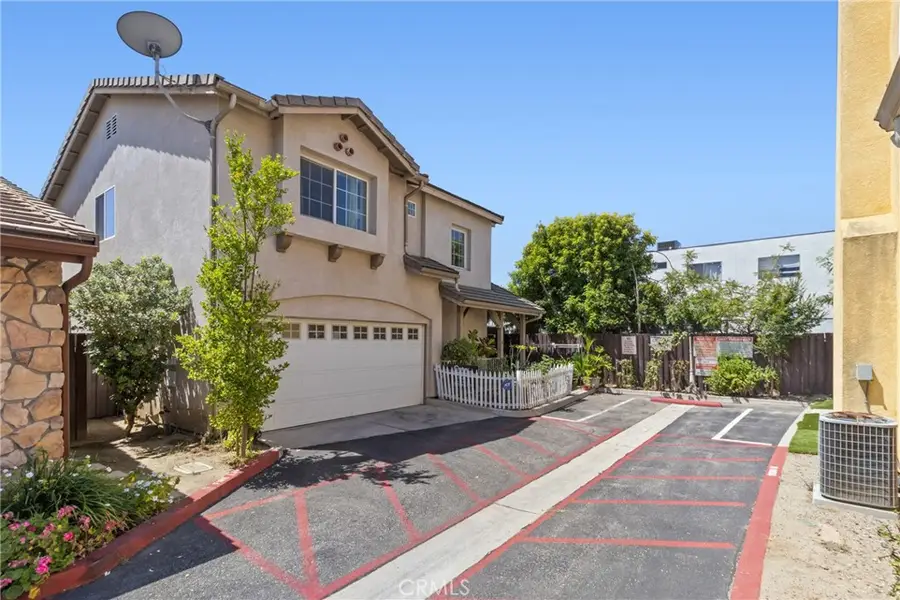 14522 Day Lily, Panorama City, CA 91402 - #2