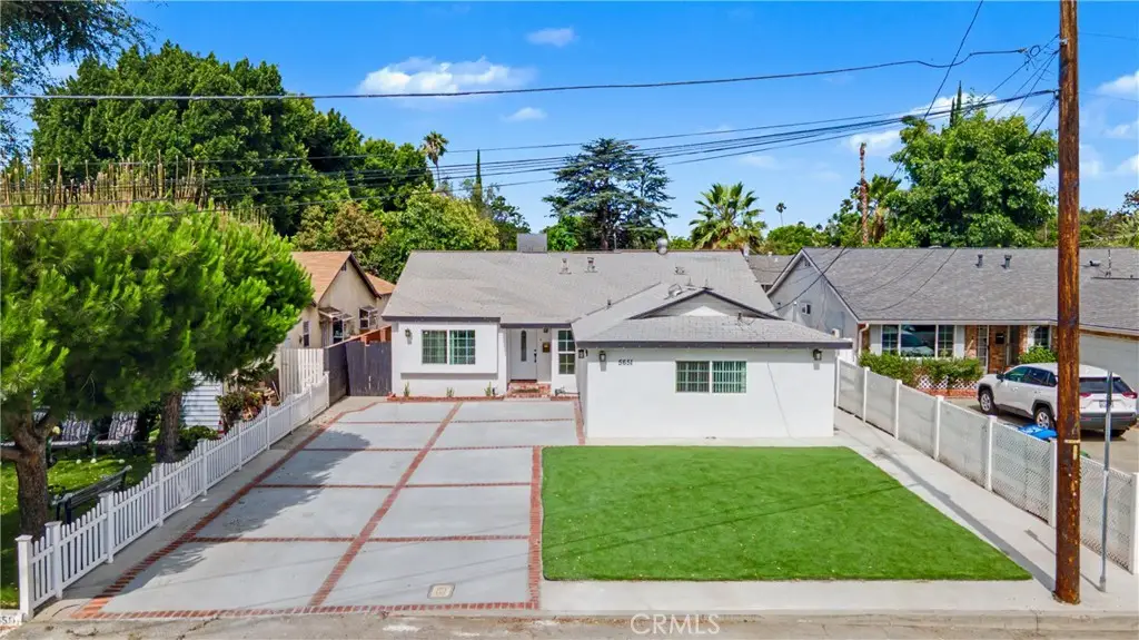 5651 Radford Avenue, Valley Village, CA 91607 - #1
