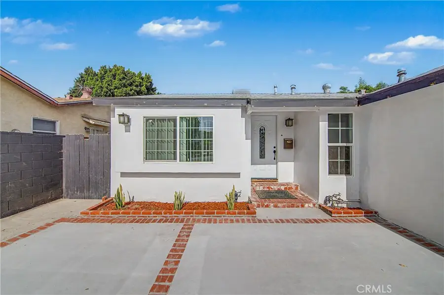 5651 Radford Avenue, Valley Village, CA 91607 - #3