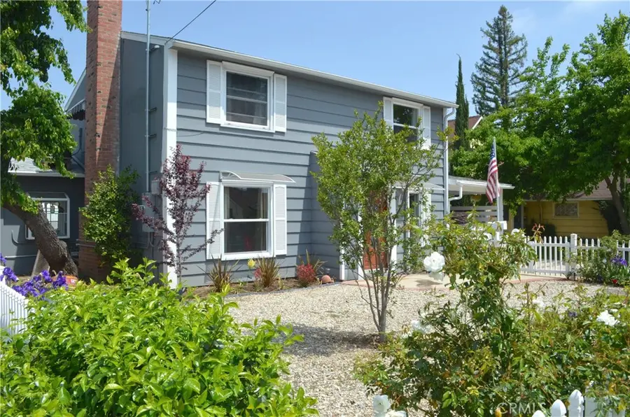 13827 Calvert Street, Valley Glen, CA 91401 - #2