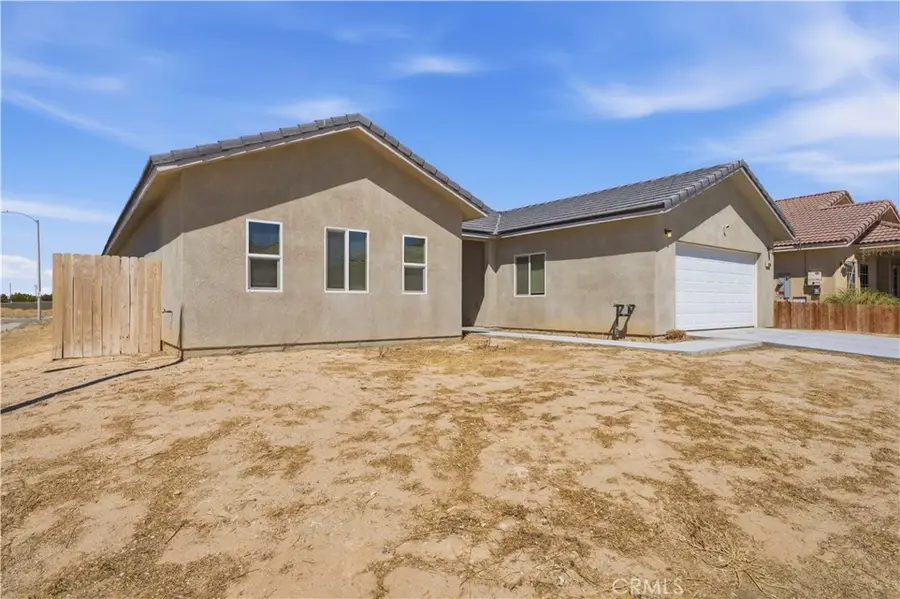 20844 Lakeview Drive, California City, CA 93505 - #2