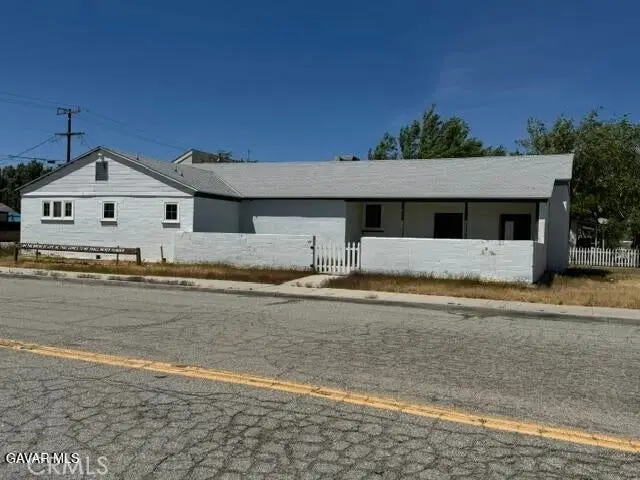 2069 Inyo, Mojave, CA 93501 - #2