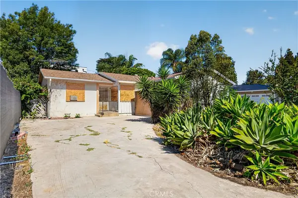 5807 Bevis Avenue, Sherman Oaks, CA 91411