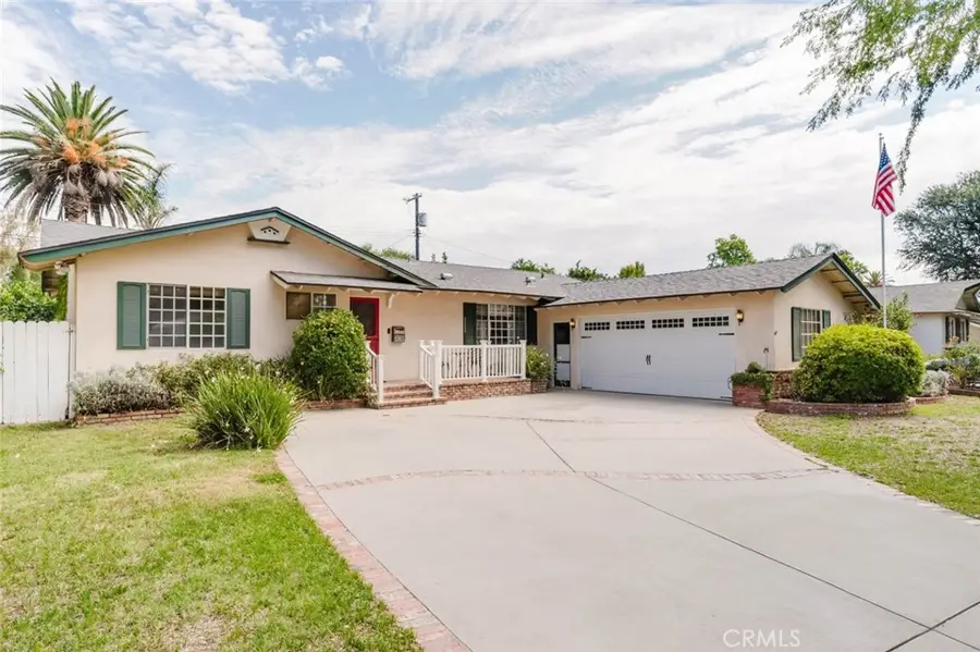 22323 Cantara Street, Canoga Park, CA 91304 - #2