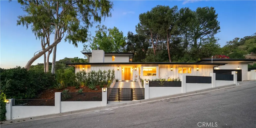 3240 Longridge Avenue, Sherman Oaks, CA 91423 - #1