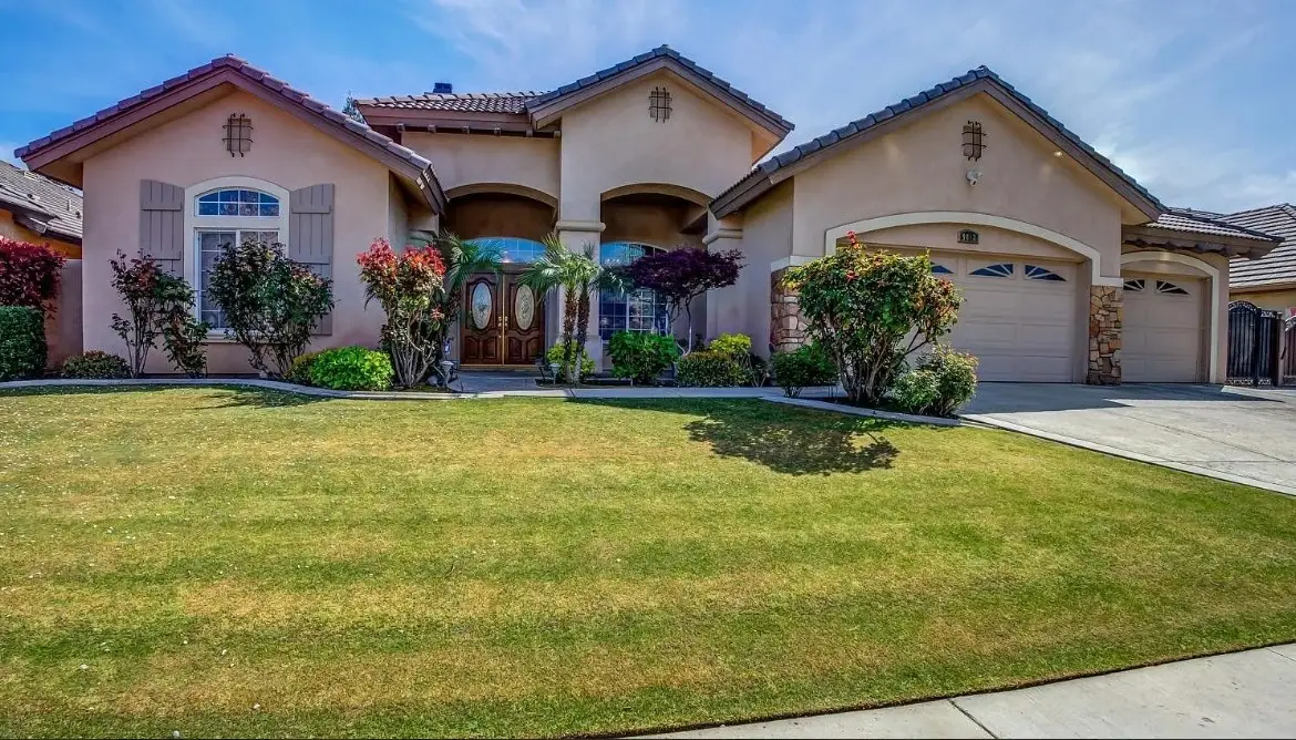 9813 Fitzgerald, Bakersfield, CA 93311 - #1