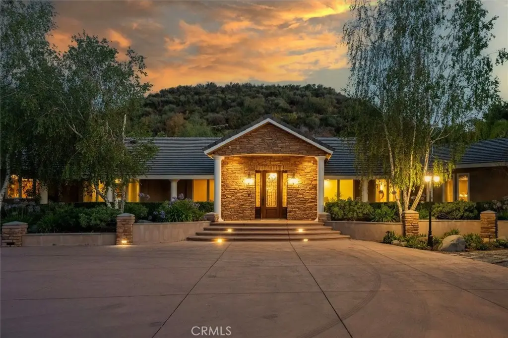 26631 Loop Avenue, Canyon Country, CA 91387 - #1