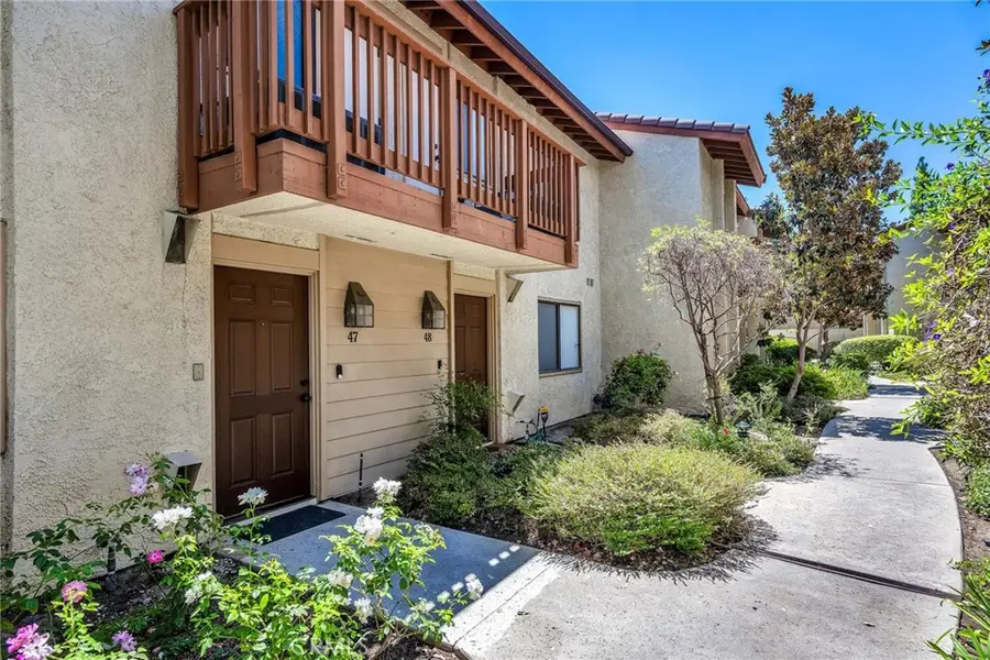 21555 Burbank Boulevard #47, Woodland Hills, CA 91367 - #3