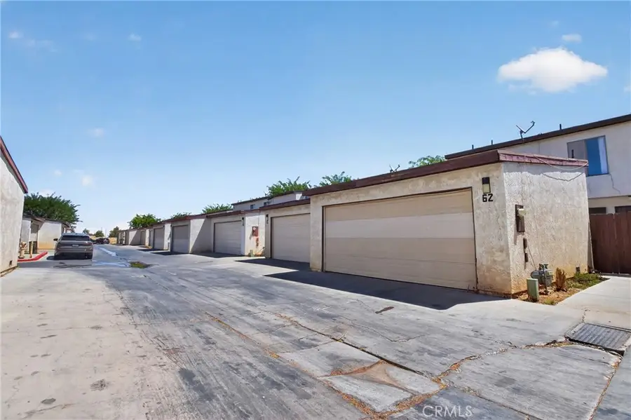 2260 E Avenue Q4, Palmdale, CA 93550 - #2